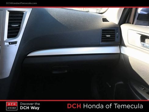 Used 2012 Subaru Outback 2.5i Premium image 13