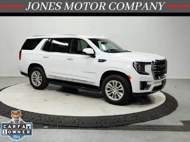 Used 2024 GMC Yukon SLT RWD image 1
