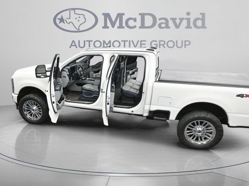 Used 2024 Ford F250 Limited AWD/4WD image 7