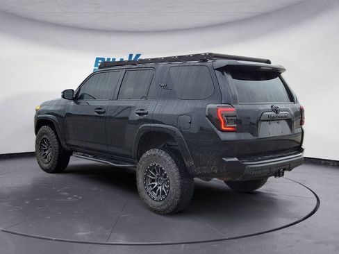 Used 2021 Toyota 4Runner TRD Off-Road Premium image 3