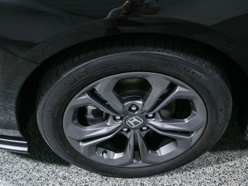 Used 2023 Honda Accord EX image 11