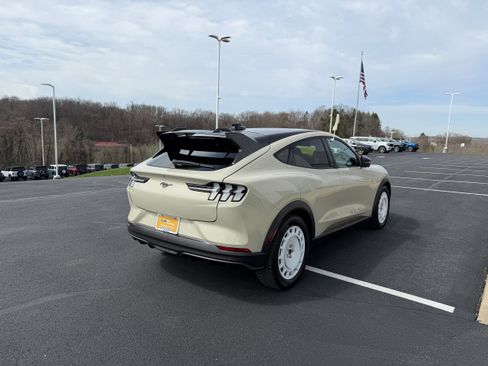 Certified 2025 Ford Mustang Mach-E GT AWD/4WD image 5