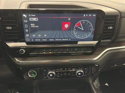 Used 2024 GMC Sierra 1500 SLT w/ SLT Premium Package image 15