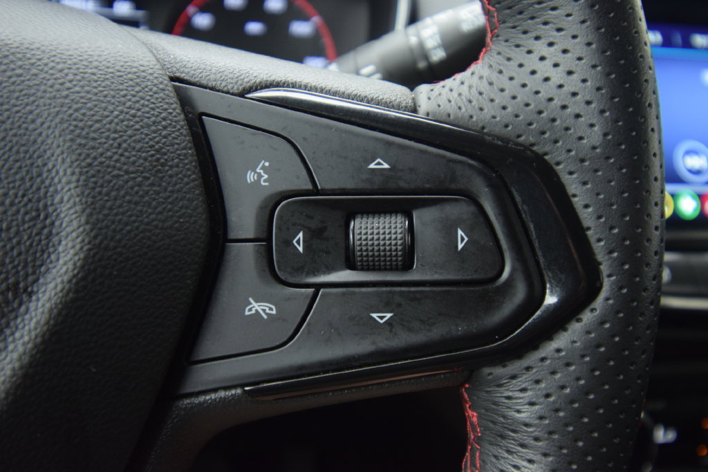 Used 2023 Chevrolet TrailBlazer RS w/ Convenience Package FWD image 29