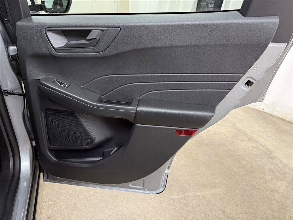 Used 2023 Ford Escape Active AWD/4WD image 29