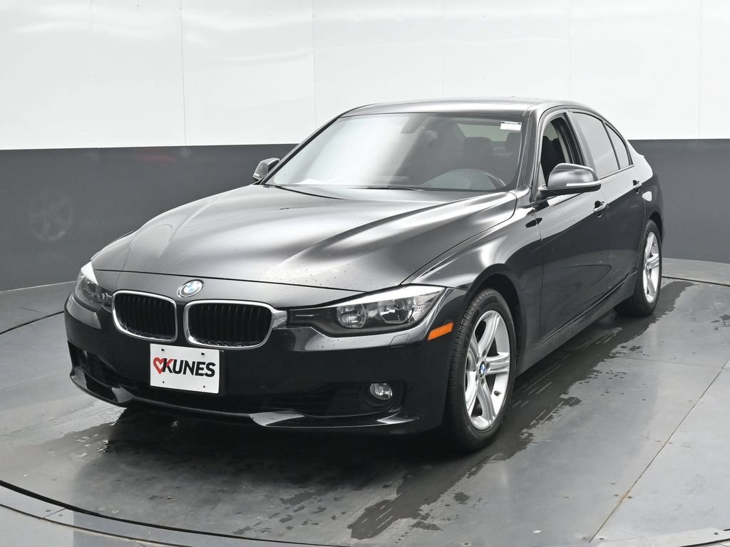 Used 2013 BMW 328i xDrive Sedan AWD/4WD image 5