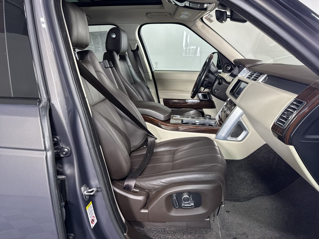 Used 2017 Land Rover Range Rover Supercharged AWD/4WD image 17