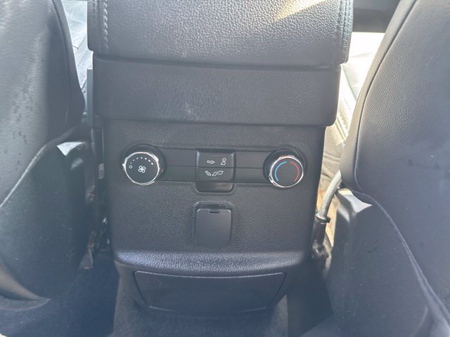 Used 2018 Ford Explorer XLT w/ Equipment Group 202A FWD image 14