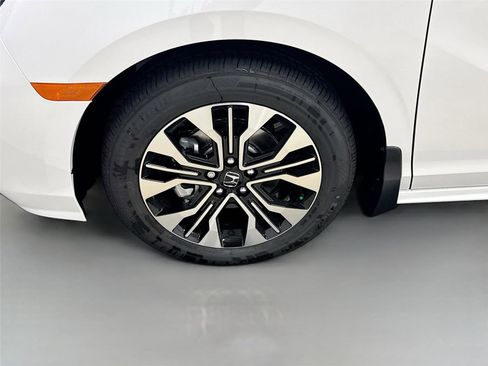 New 2026 Honda Odyssey Elite image 32