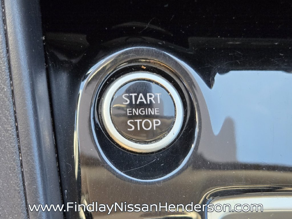 Used 2023 Nissan Versa SV w/ Trunk Package FWD image 29