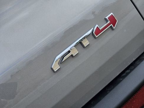 New 2026 GMC Acadia AT4 w/ Luxury Package image 8