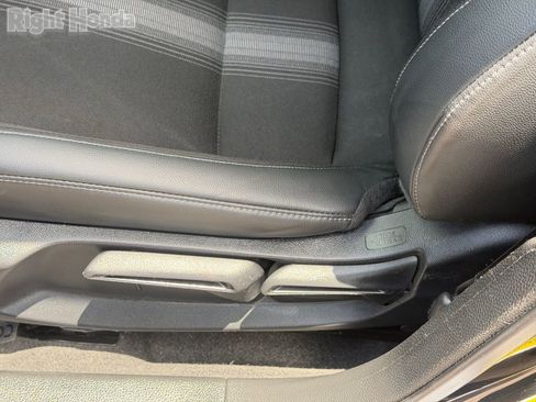Used 2022 Honda Civic Sport image 17