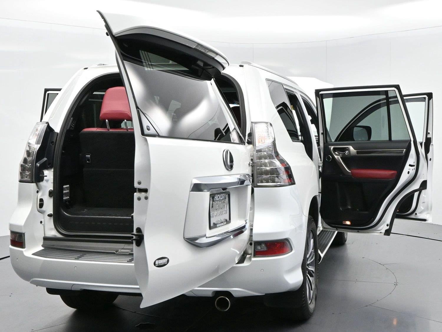 Used 2021 Lexus GX 460 Luxury w/ Accessory Package AWD/4WD image 53