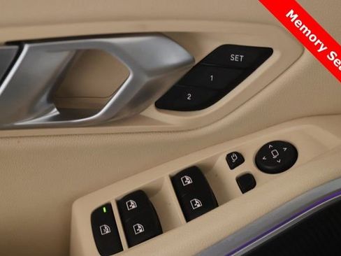 Used 2022 BMW 330e xDrive image 20