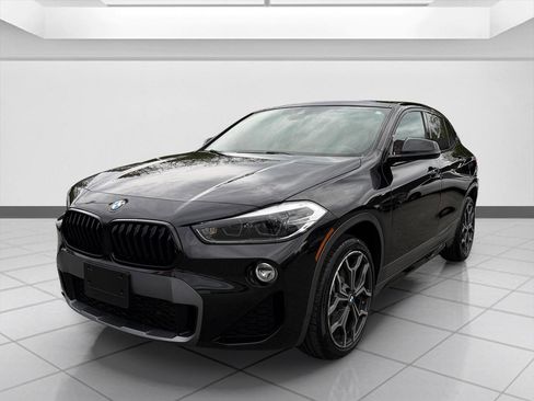 Used 2018 BMW X2 xDrive28i w/ M SportX Package AWD/4WD image 9