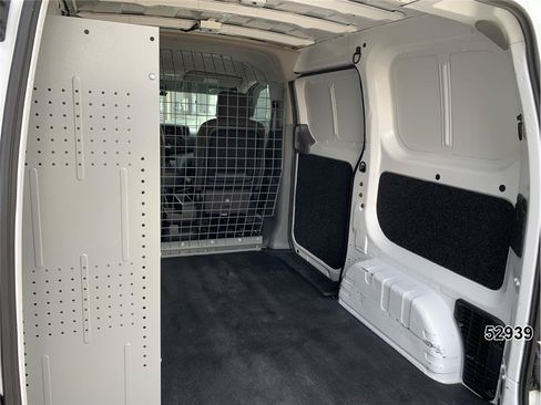 Used 2020 Nissan NV200 S FWD image 11