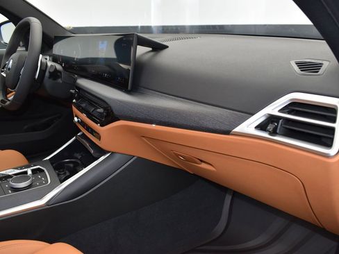 New 2026 BMW 330i Sedan w/ Convenience Package RWD image 24