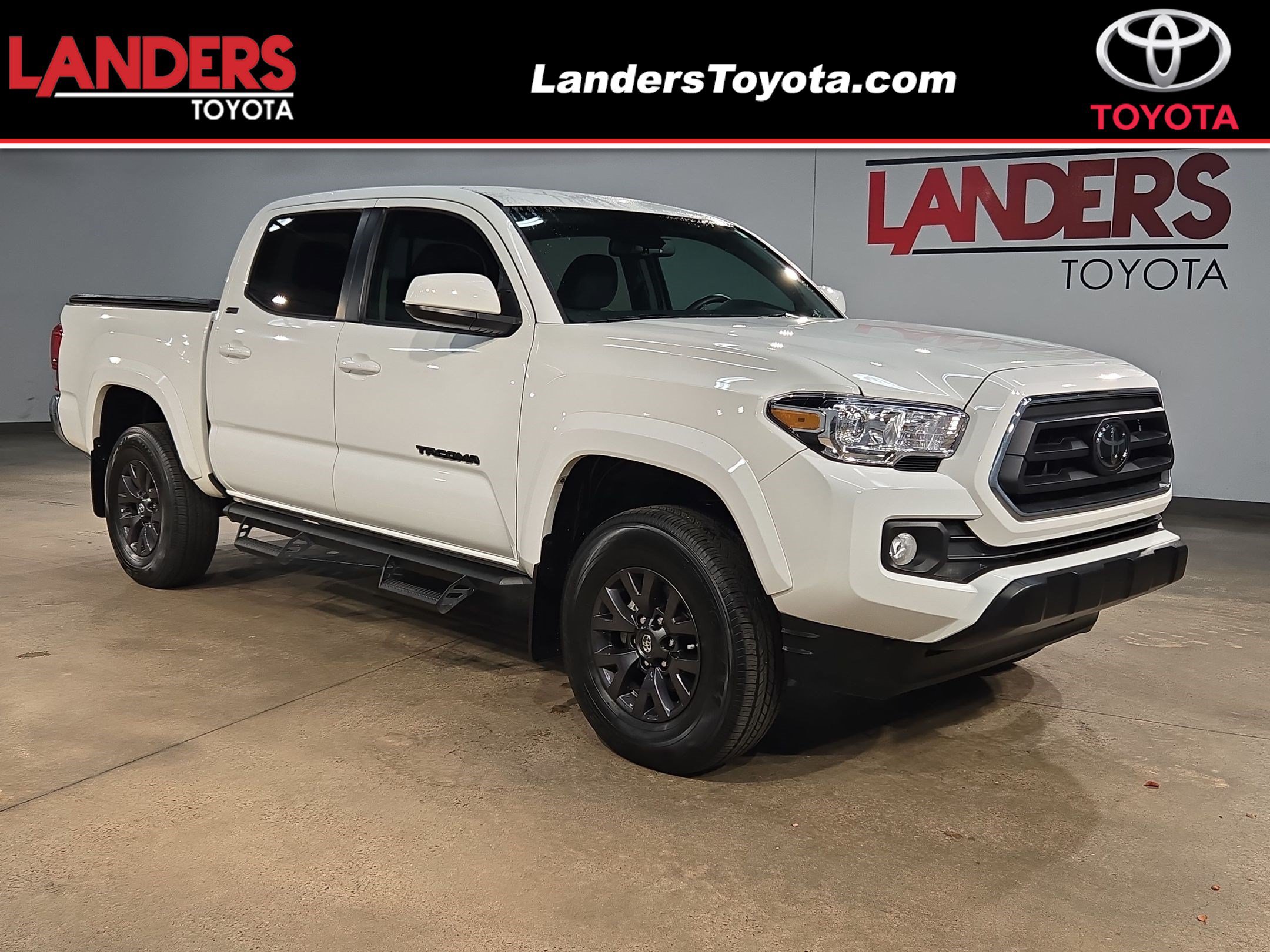 Used 2022 Toyota Tacoma SR5 RWD image 1