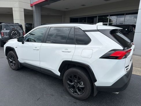 Used 2024 Toyota RAV4 XLE w/ Convenience Package AWD/4WD image 6
