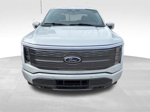 Used 2023 Ford F150 Lightning Lariat w/ Equipment Group 511A High image 3