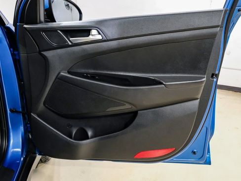 Used 2019 Hyundai Tucson SE image 47