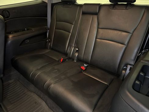 Used 2022 Honda Pilot Touring image 17