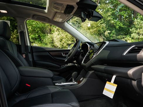 New 2025 Subaru Ascent Touring w/ Popular Package #2 image 11