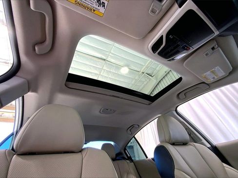 Used 2024 Subaru Legacy Limited image 27