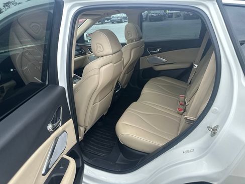 Used 2019 Acura RDX AWD w/ Advance Package image 11