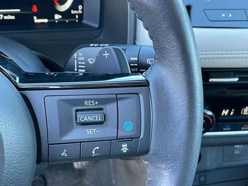 Certified 2024 Nissan Rogue SL w/ SL Premium Package image 19