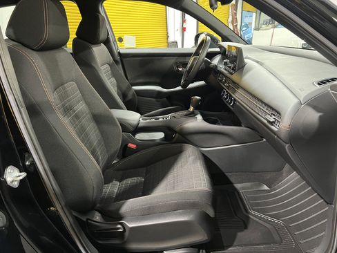 Used 2023 Honda HR-V Sport image 16