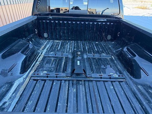 Used 2016 Ford F250 Lariat w/ Chrome Package image 11