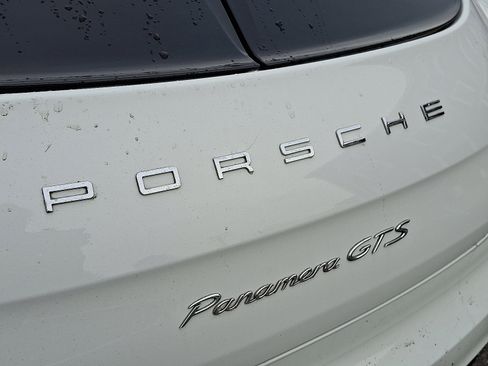 Used 2015 Porsche Panamera GTS image 30