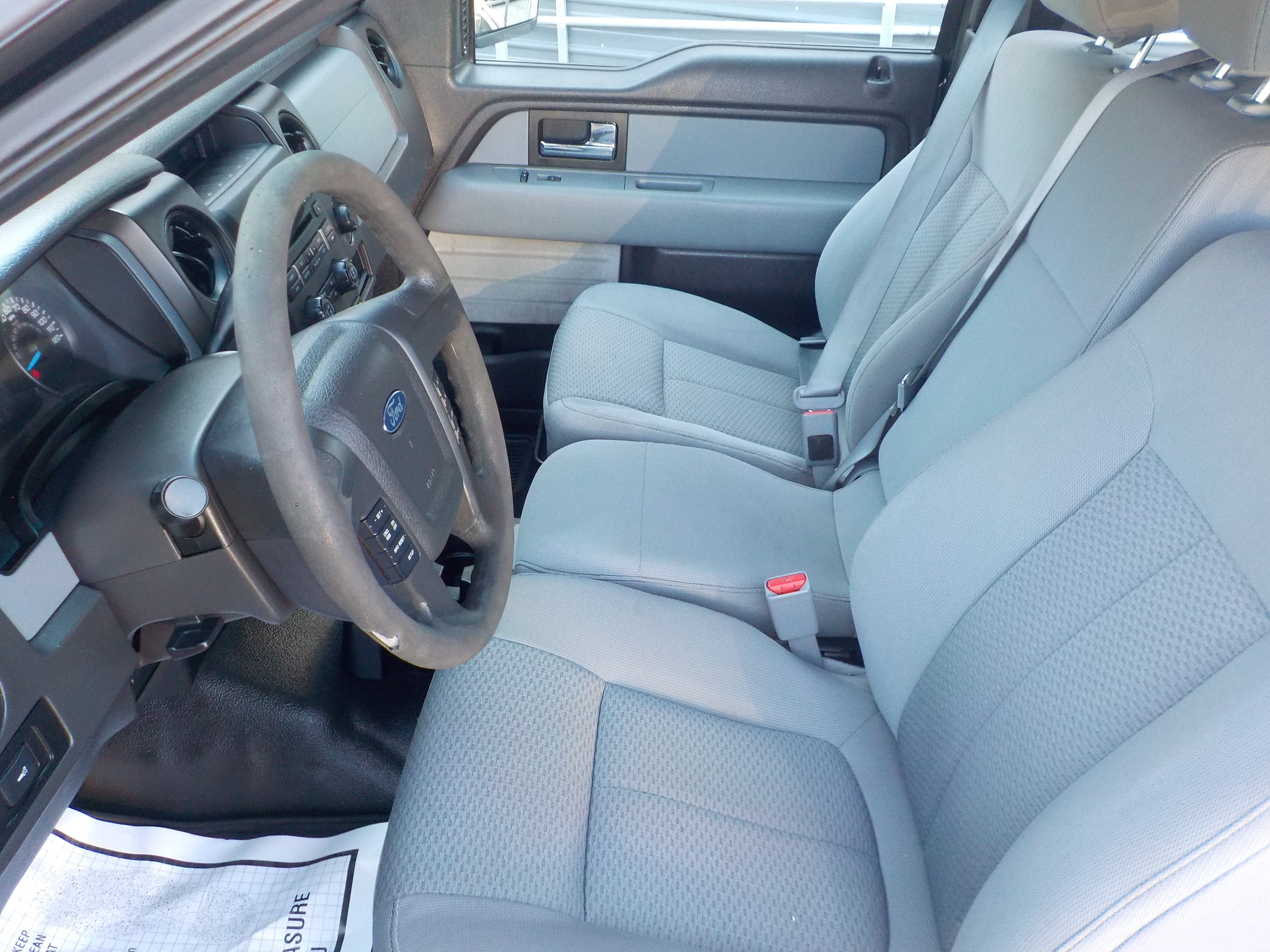 Used 2014 Ford F150 XL w/ Equipment Group 101A Mid RWD image 16