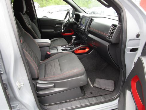 Used 2023 Nissan Frontier Pro-X w/ Tow Package RWD image 28