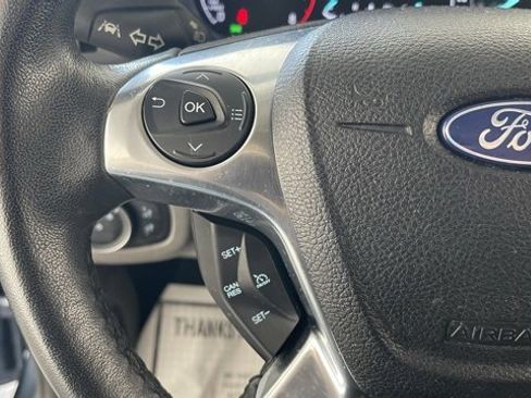 Used 2020 Ford Transit Connect XLT image 38