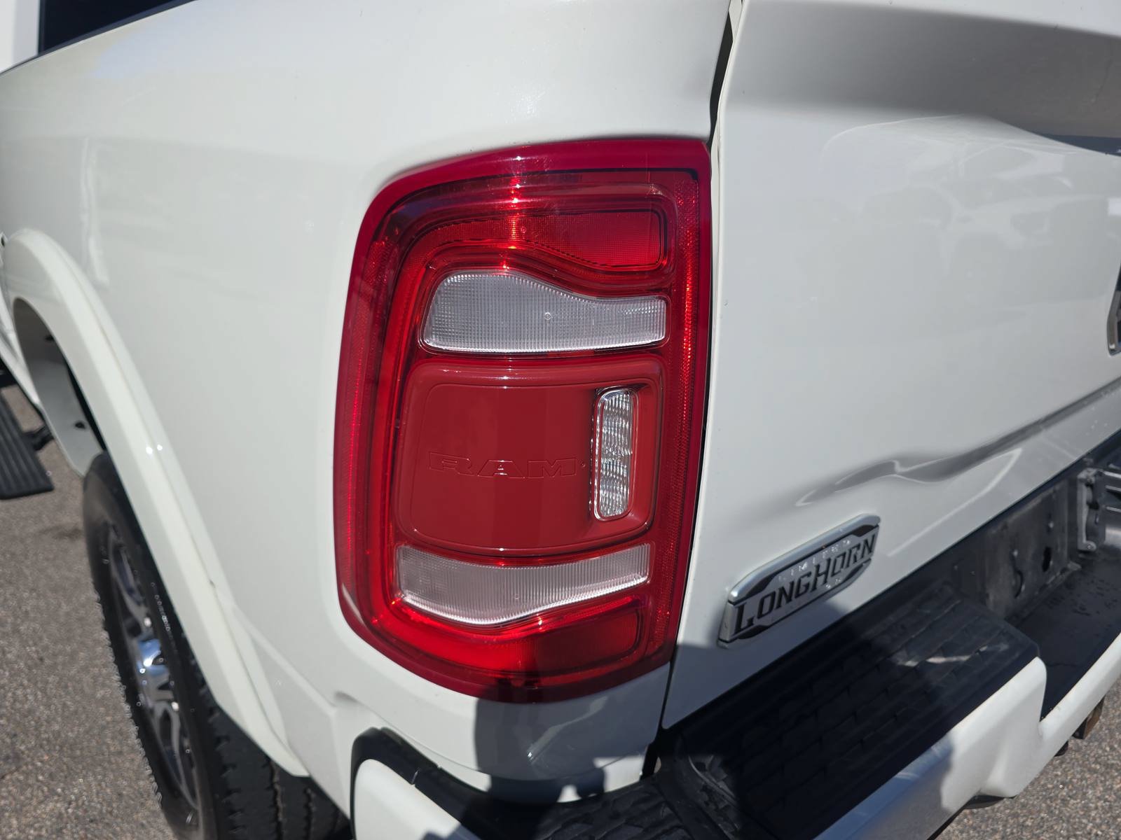 Used 2024 RAM 2500 Limited w/ Safety Group AWD/4WD image 35