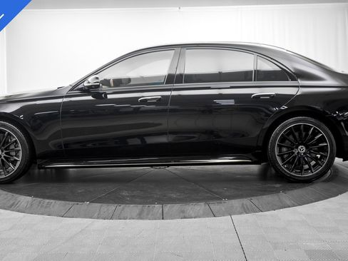 Used 2023 Mercedes-Benz S 500 4MATIC image 4