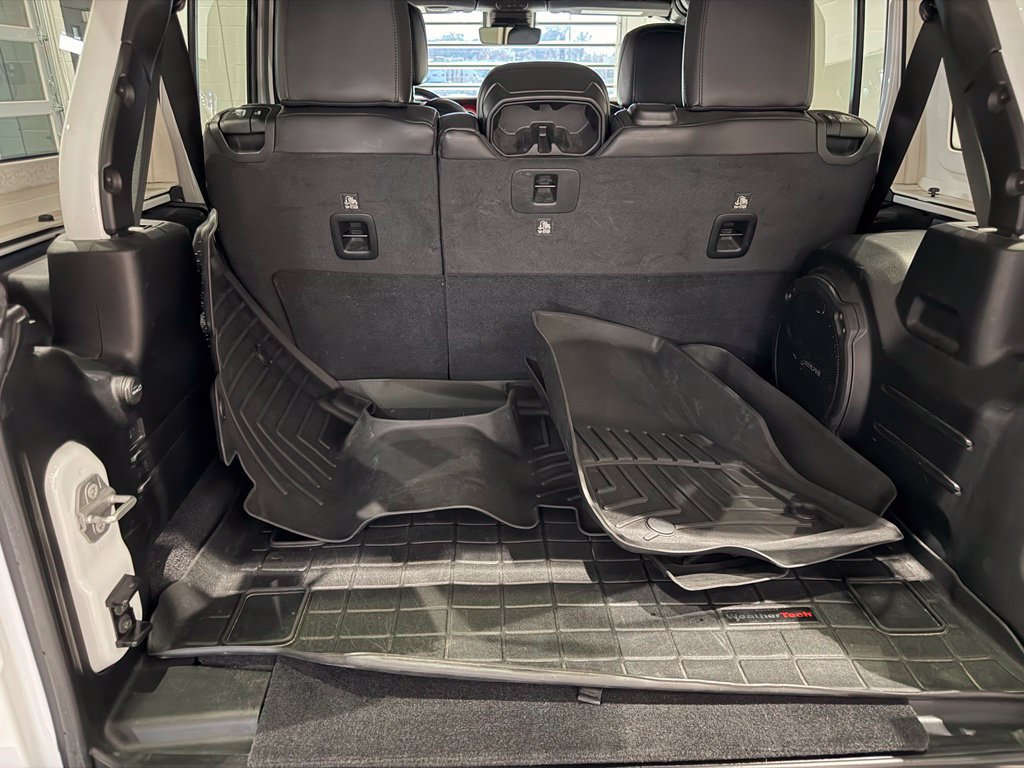 Used 2021 Jeep Wrangler Unlimited Rubicon AWD/4WD image 44