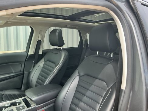 Used 2023 Ford Edge SEL w/ Convenience Package AWD/4WD image 9