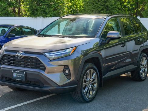 Used 2023 Toyota RAV4 XLE Premium AWD/4WD image 3