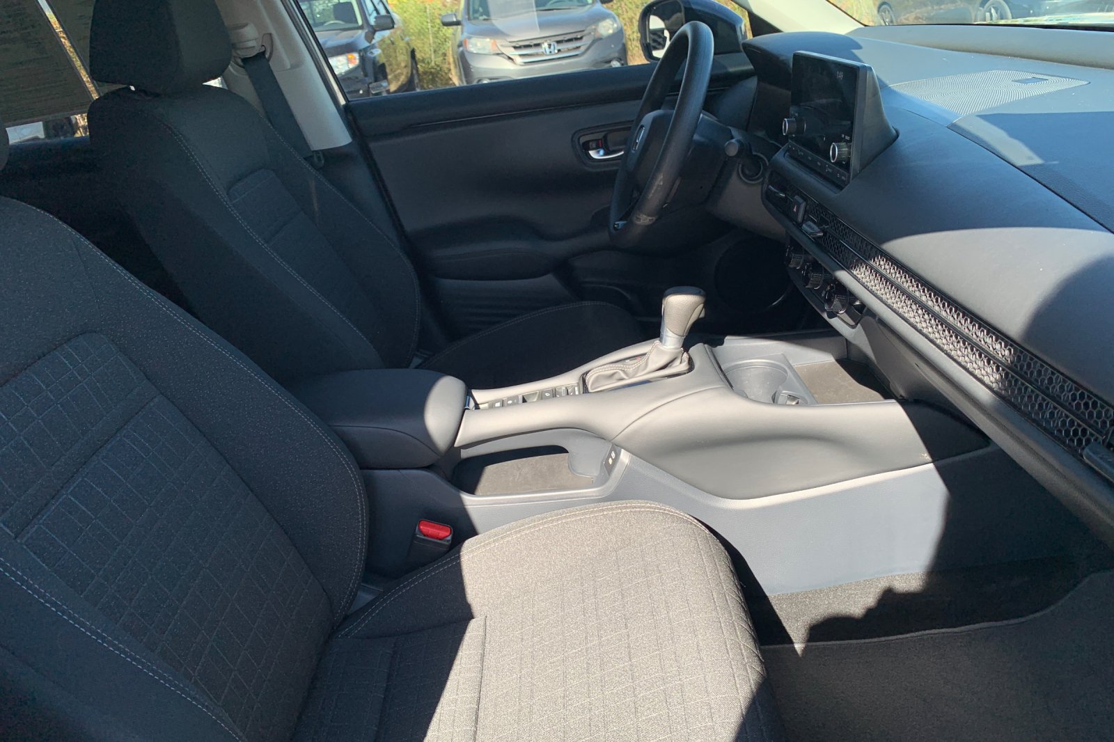 Certified 2025 Honda HR-V LX image 20