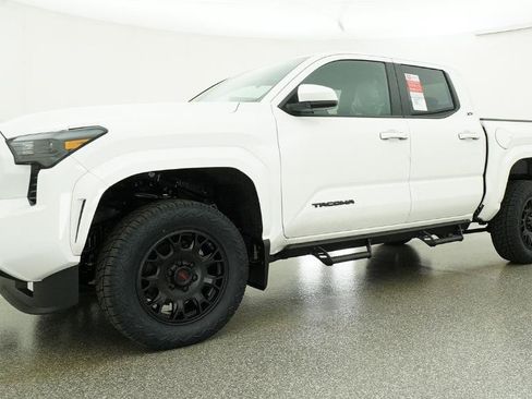 New 2026 Toyota Tacoma SR5 RWD image 41