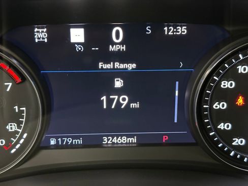 Certified 2023 Cadillac XT5 Premium Luxury w/ Technology Package image 3