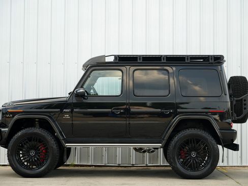 Used 2022 Mercedes-Benz G 63 AMG Squared image 9