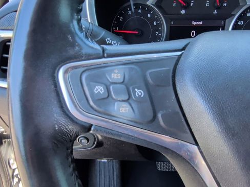 Used 2019 Chevrolet Equinox Premier image 17