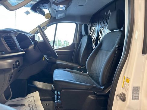 Used 2025 Ford Transit 250 Low Roof w/ Exterior Upgrade Package RWD image 9