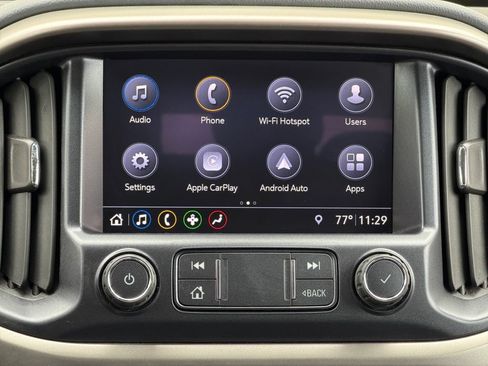 Used 2021 Chevrolet Colorado Z71 w/ Z71 Midnight Edition AWD/4WD image 21