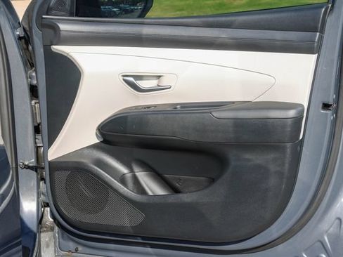 Certified 2026 Hyundai Tucson SE FWD image 14