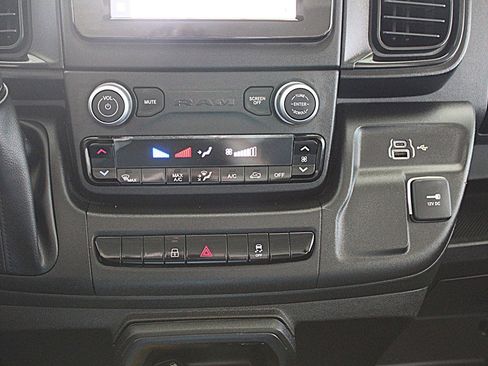 Used 2024 RAM ProMaster 1500 image 24